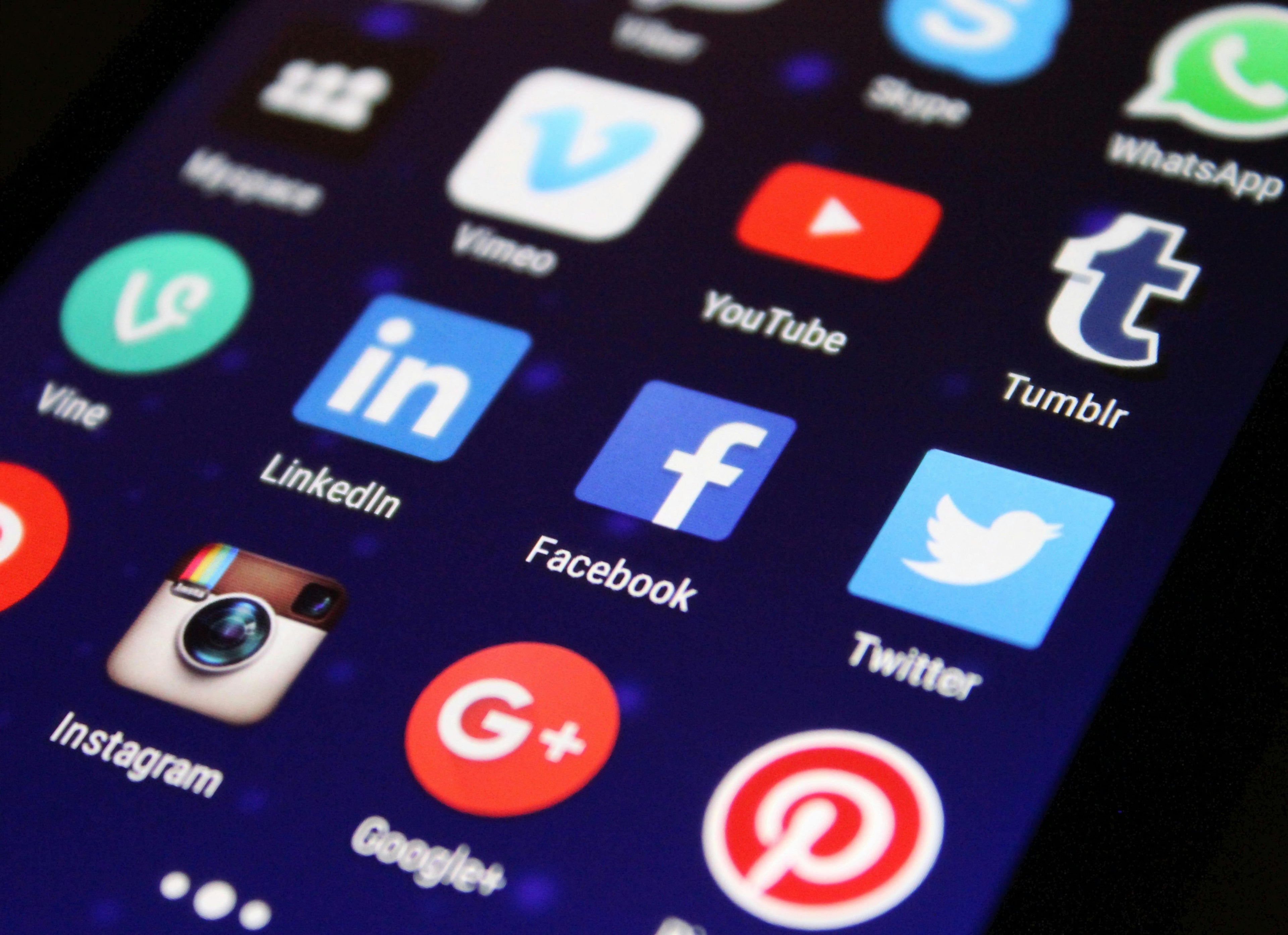 Social Medias